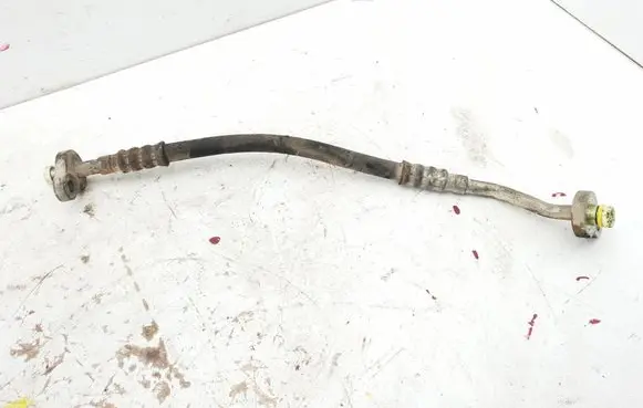 Volvo XC70 Air conditioning (A/C) pipe/hose 3126796