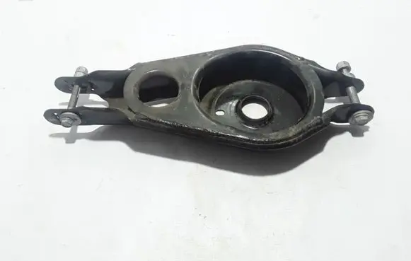 Chrysler Pacifica Rear upper control arm/wishbone 68218021AA