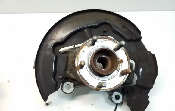 Ford Fusion II Front wheel hub
