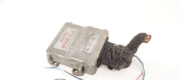 Peugeot 308 LP gas control unit module E867R014903 E8110R004904