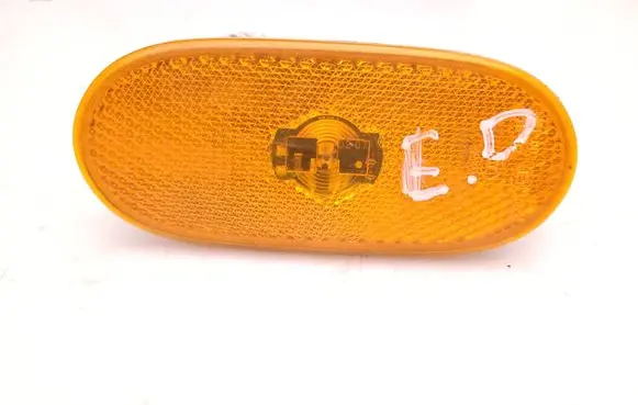 Mercedes-Benz Sprinter W906 Front reflector A9068201456 01145300