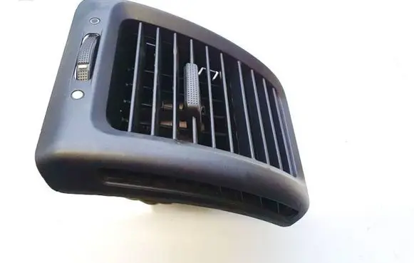 Honda Accord Dash center air vent grill e6165131100 e616-5131-100