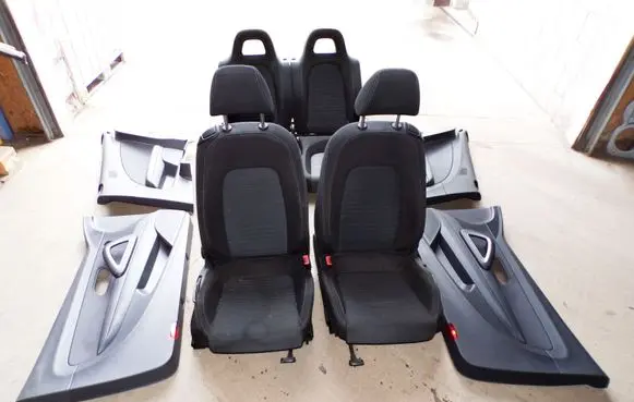 Volkswagen Scirocco Interior set 1K8867012 1K8867012AT 1K8867011