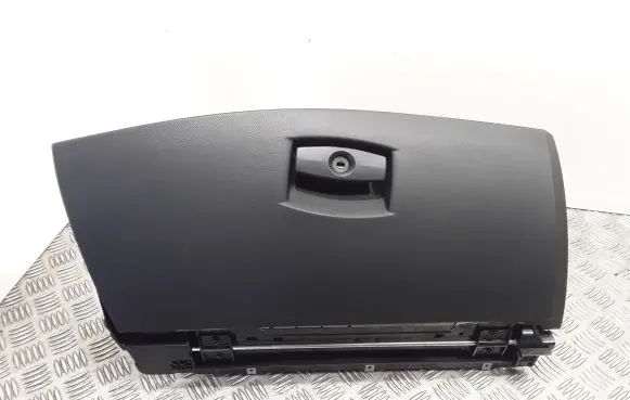 Glove box set