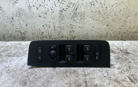 Volvo V40 Electric window control switch 1303820