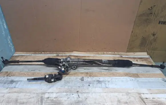 Nissan Almera Tino Steering rack 