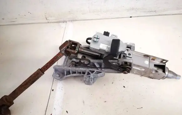 Volvo V50 Steering wheel axle p31280655