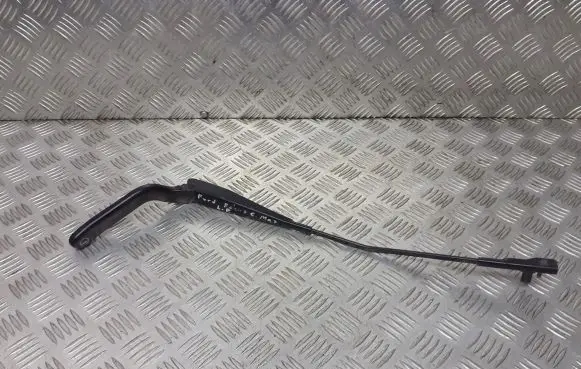 Ford C-MAX I Front wiper blade arm