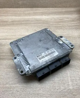 Renault Laguna II Engine control unit/module ECU 8200309318 0281011325