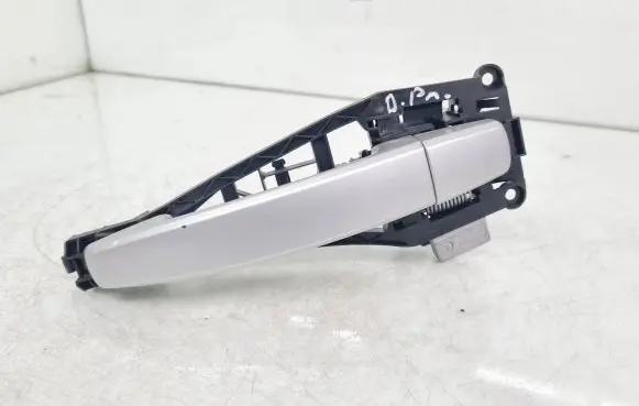 Opel Astra H Front door exterior handle 24463524