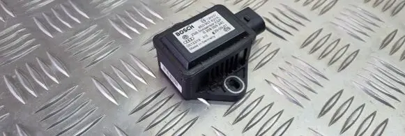 Audi A4 S4 B6 8E 8H ESP acceleration yaw rate sensor 8E0907637A 0265005245 0012219