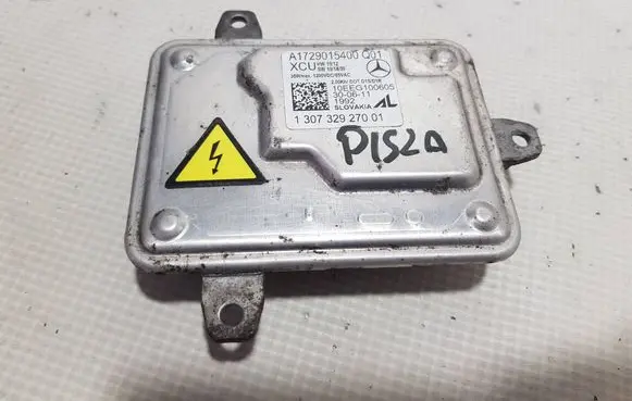 Mercedes-Benz SLK R172 Voltage converter/converter module 1729015400DFV A1729015400