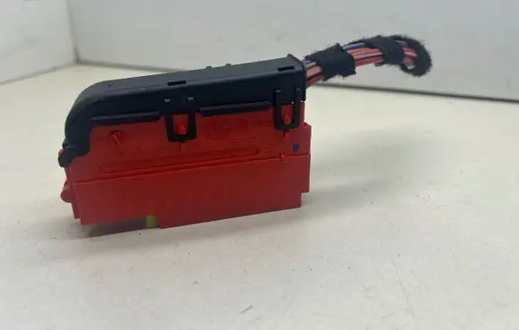 Porsche Macan (95B) Fuse module 8K0941824B