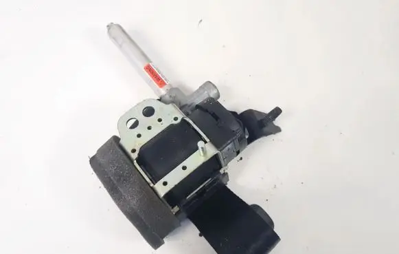 Volvo C30 Rear seatbelt 280486 6081727l2