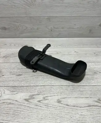 BMW X5 E70 Air intake duct part 7799364