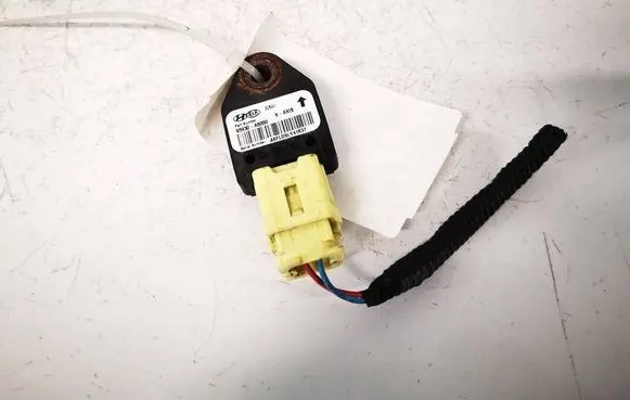 Hyundai i30 Airbag deployment crash/impact sensor 95930A6000