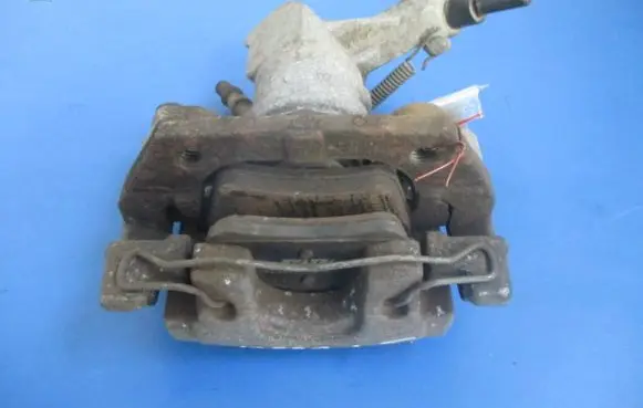 Opel Vectra C Rear brake caliper