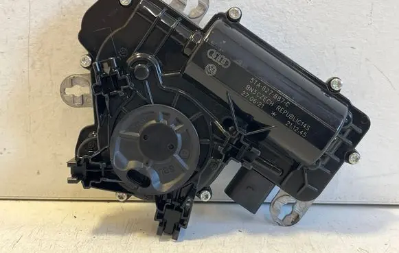 Audi Q2 - Tailgate/trunk/boot lift motor 5TA827887C