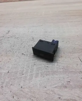 BMW 5 E39 Traction control (ASR) switch 8363694 03052310