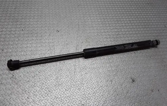 Hyundai Santa Fe Tailgate/trunk strut/damper 817702B000