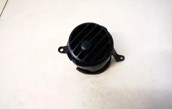 Dash center air vent grill