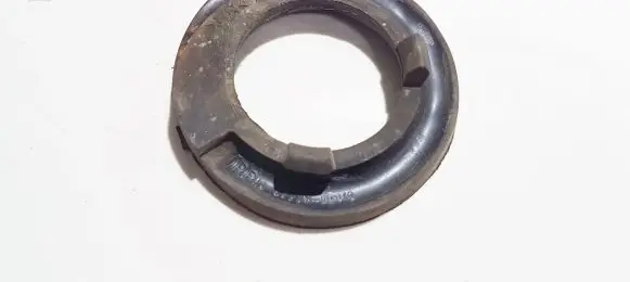 Toyota Yaris Front coil spring rubber mount 482570d010 48257-0d010