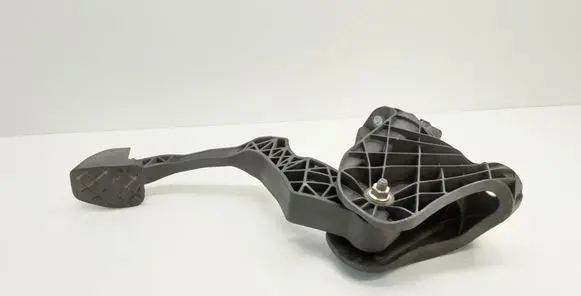 Clutch pedal