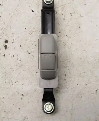 Suzuki SX4 S-Cross Seat belt adjustment rail 