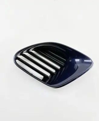 Porsche Boxster 986 Quarter panel pressure vent 98650456102