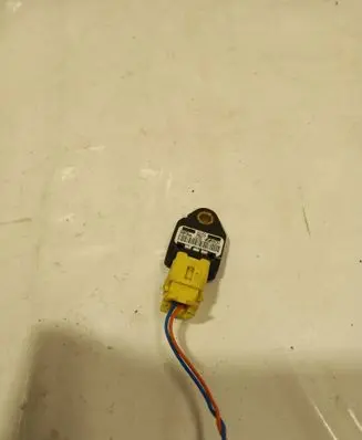 KIA Ceed Airbag deployment crash/impact sensor 959203K000 MCB1S
