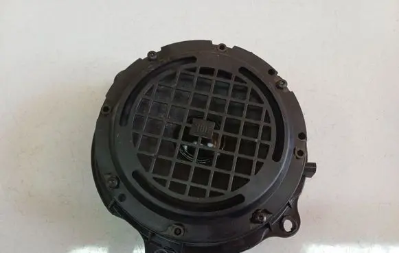 Peugeot 407 Front door speaker 