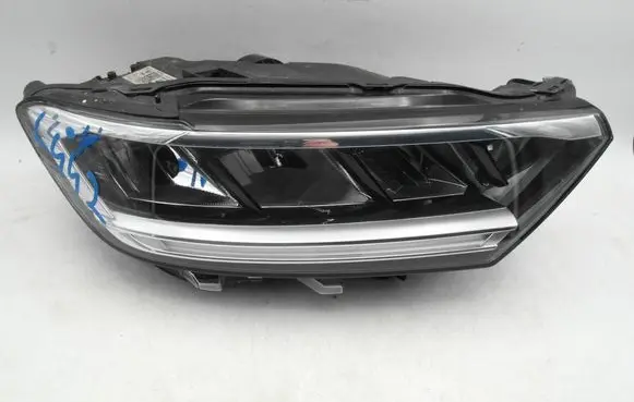 Volkswagen T-Roc Headlight/headlamp 2GA941006F 90198871