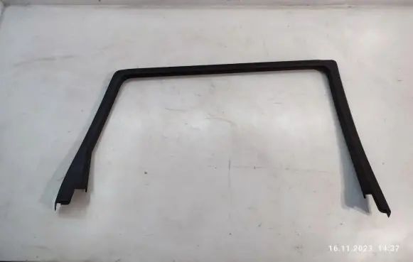 Other rear door trim element