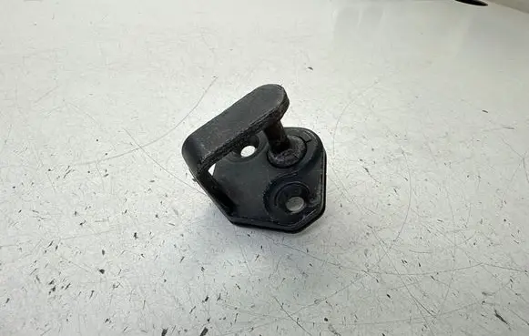 Volkswagen Multivan T5 Sliding door lock loop/hook striker