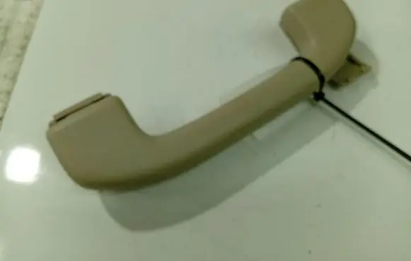 Nissan Tiida C11 Front interior roof grab handle 