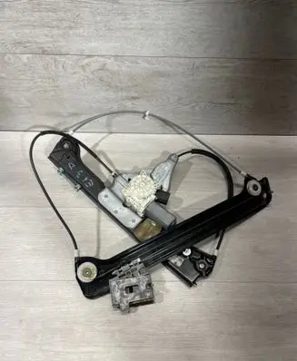 BMW 6 E63 E64 Front door window regulator with motor 7008624 81899004
