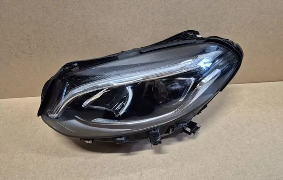 Mercedes-Benz B W246 W242 Headlight/headlamp A2469062601