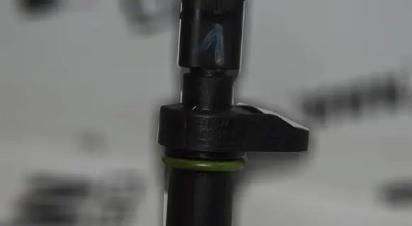 BMW 5 E60 E61 Camshaft position sensor 7803093