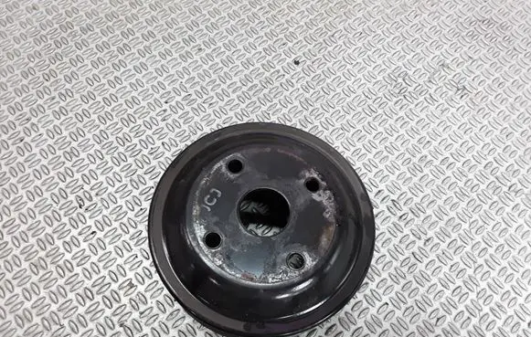 KIA Sorento Water pump pulley 