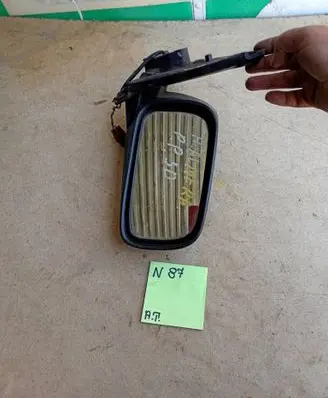 Nissan Almera Front door electric wing mirror 598958665