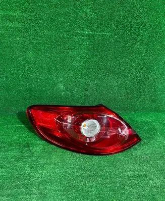 Volkswagen PASSAT CC Rear/tail lights