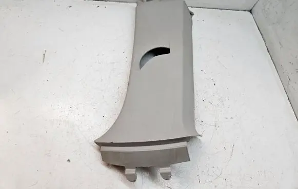 (C) pillar trim