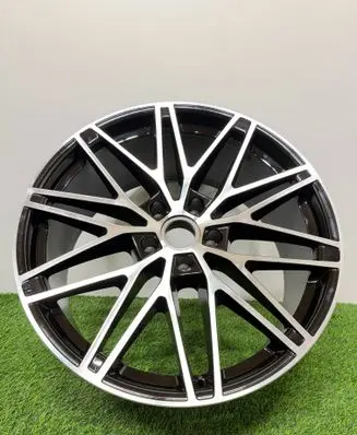Porsche Cayenne (9Y0 9Y3) R22 alloy rim 9Y3601025BH