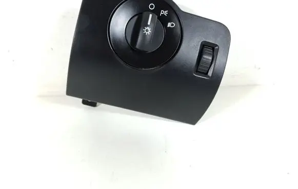 Ford Mustang V Light switch AR33-13D168-AC