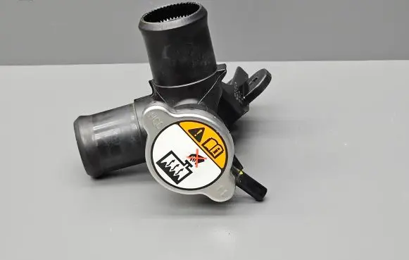 Hyundai i30 Coolant expansion tank/reservoir cap 254111P100
