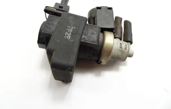 KIA Sportage Turbo solenoid valve 70027200 07T172