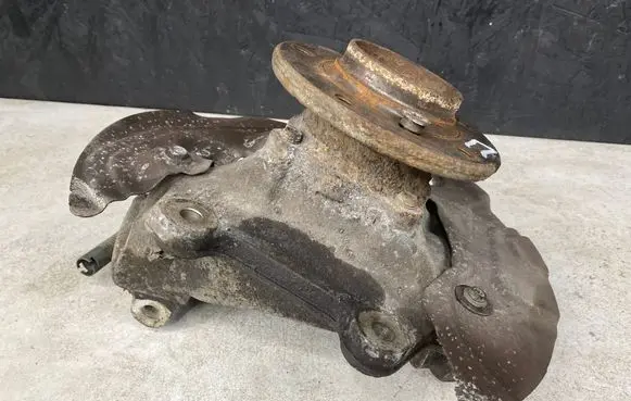 BMW 3 E90 E91 Front wheel hub spindle knuckle 6773210