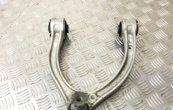Mercedes-Benz C W205 Front upper control arm/wishbone A205
