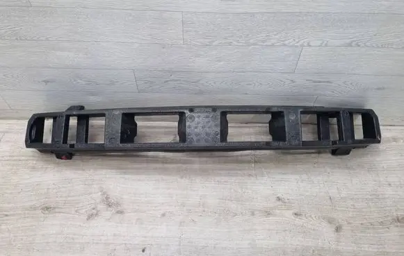Front bumper foam support bar