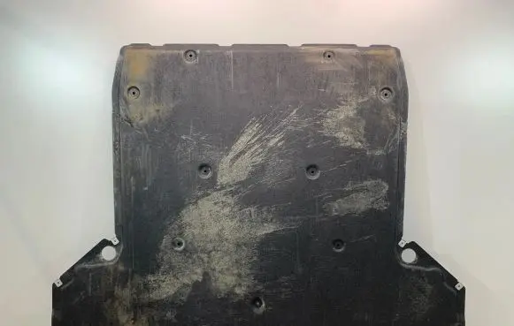 Engine splash shield/under tray